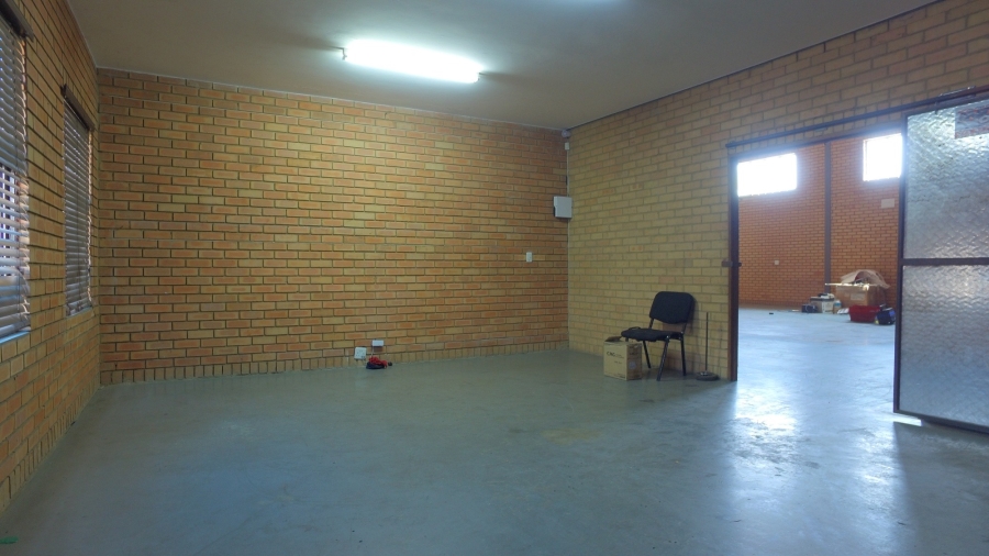 Commercial Property for Sale in Waterval East North West